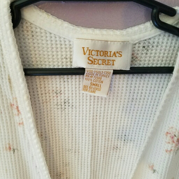 Shirt - Picture 2 of 3